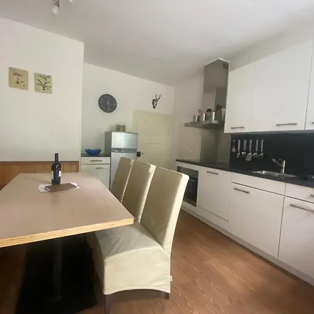 Jagdschloss Siedlinghausen Eg Appartement Winterberg